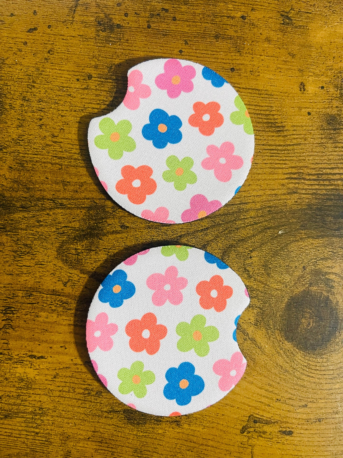 2 Car Coasters, Groovy Colorful Daisy Design